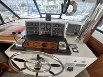 Купить яхту 1979 Trojan FBMY 1979 в Shestakov Yacht Sales