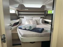 Buy a DB 43 - Jeanneau at Shestakov Yacht Sales