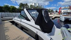 Лучшая цена на 2017 Regal 32 Express