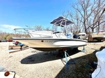 the best price on 2008 BOSTON WHALER 200 DAUNTLESS 2008