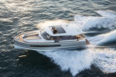 best yacht sales deals NC14 - Jeanneau