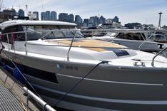 NC14 - Jeanneau price