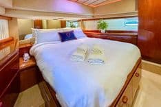 the best price on FERRETTI 70 FLYBRIDGE 70