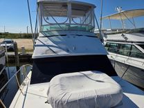 the best price on THERAPY I - Bertram Yacht