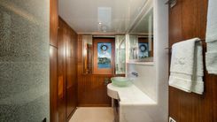 Лучшая цена на SEA N SEA - Ocean Alexander