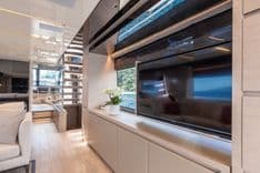 REGINE OF CANNES - Azimut Yachts price