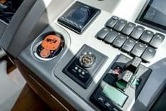 Buy a yacht JUST IN TIME