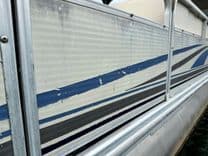 the best price on 02 Bennington 257L Pontoon NLSQ 2002