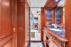 Buy a yacht Azimut Grande 105