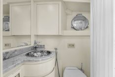 the best price on Azimut Grande 105 - Azimut Yachts