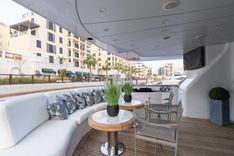 the best price on DXB 114