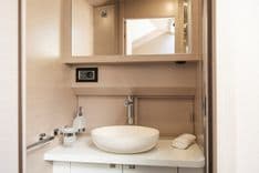 Стоимость яхты AKIKO 1