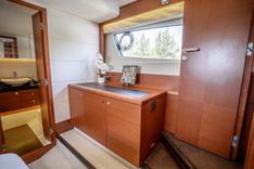 Продажа яхты 2012 Prestige 500 Fly