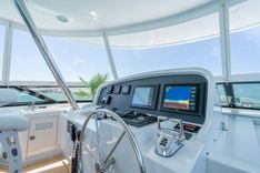 Стоимость яхты RISK AND REWARD - Crescent Custom Yachts