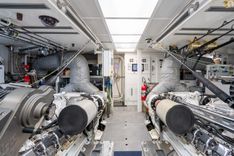 Лучшая цена на RISK AND REWARD - Crescent Custom Yachts