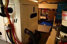 best yacht sales deals 2009 Azimut 43S