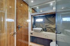 Buy a Fairline 55 Fairline Squadron 55 at Shestakov Yacht Sales