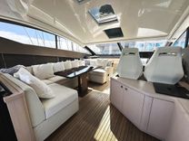 TUCKER II - Sunseeker