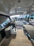Купить яхту - - Azimut Yachts в Shestakov Yacht Sales