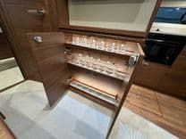 Лучшие предложения покупки яхты Princess V40 Sunbed (V40174) 2024