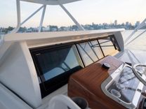 VENTURA - Hatteras yacht sale