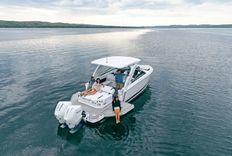 Buy a Four Winns H9C 29 at Shestakov Yacht Sales