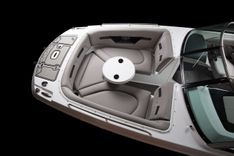 Купить яхту Four Winns HD8 в Shestakov Yacht Sales