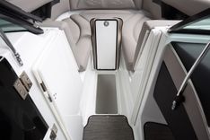 Стоимость яхты Four Winns HD8