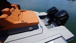 LAZY BLUM - Cruisers Yachts yacht sale