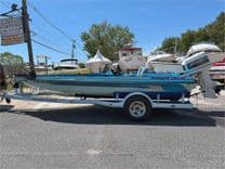 17' RANGER 1986 COMANCHE SERIES 330V - RANGER BOATS