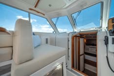 Купить яхту Eastern Standard - BACK COVE в Shestakov Yacht Sales