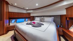 best yacht sales deals EMRYS 98