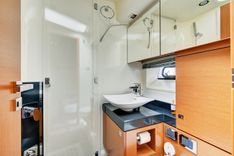 Prestige 62 2015 price