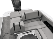 Стоимость яхты Four Winns H6C - FOUR WINNS