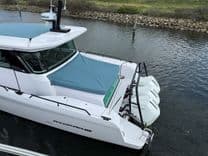 Axopar 45 XC Cross Cabin BRABUS - Axopar price