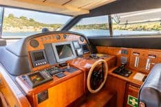 PumaBay - Ferretti Yachts price