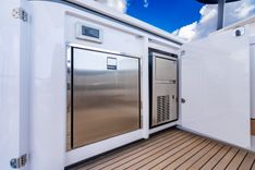 Buy a EFFORTLESS - Azimut Yachts at Shestakov Yacht Sales