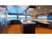 best yacht sales deals UNBRIDLED 116