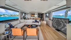 Купить яхту AURORA 1000 в Shestakov Yacht Sales