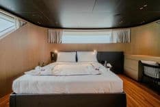 the best price on Sanlorenzo SX100 2024