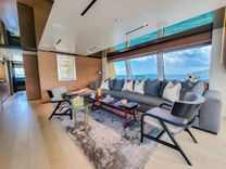 Buy a yacht Custom Line Navetta 33