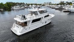 Стоимость яхты 65ft 2020 Endurance 658L, Unicorn