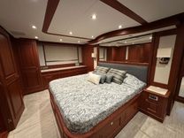 65ft 2020 Endurance 658L, Unicorn - HAMPTON YACHTS