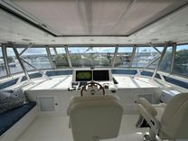 Купить яхту 65ft 2020 Endurance 658L, Unicorn - HAMPTON YACHTS в Shestakov Yacht Sales