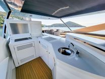 best yacht sales deals Sunseeker 86 Yacht