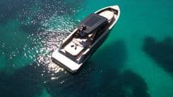 the best price on NEW 2025 Moon 45 SPORTS LINE - MOON YACHTS