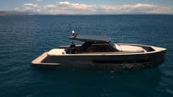 NEW 2025 Moon 45 SPORTS LINE 44 price