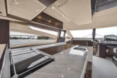 Купить яхту Azimut 2014 в Shestakov Yacht Sales
