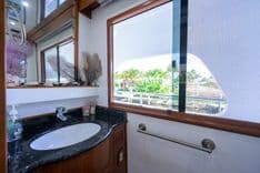 best yacht sales deals CHANGE OF LATITUDE