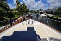 the best price on CHANGE OF LATITUDE - Ocean Alexander